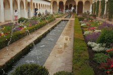 699 granada generalife wasserkanal